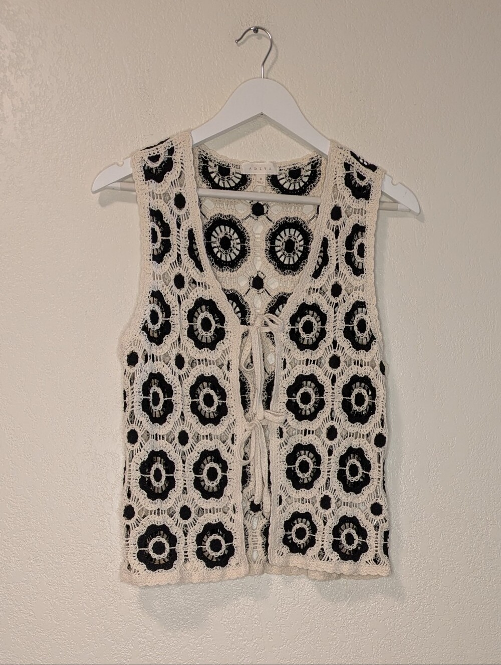 Adiva Granny Square Crochet Vest Top Open Knit Tie Front S NWOT